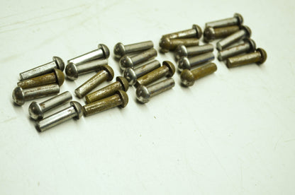 OEM Harley-Davidson 8524 Rivet Qty 25 NOS