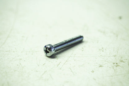 OEM Harley-Davidson 67748-87 Fillister Screw NOS