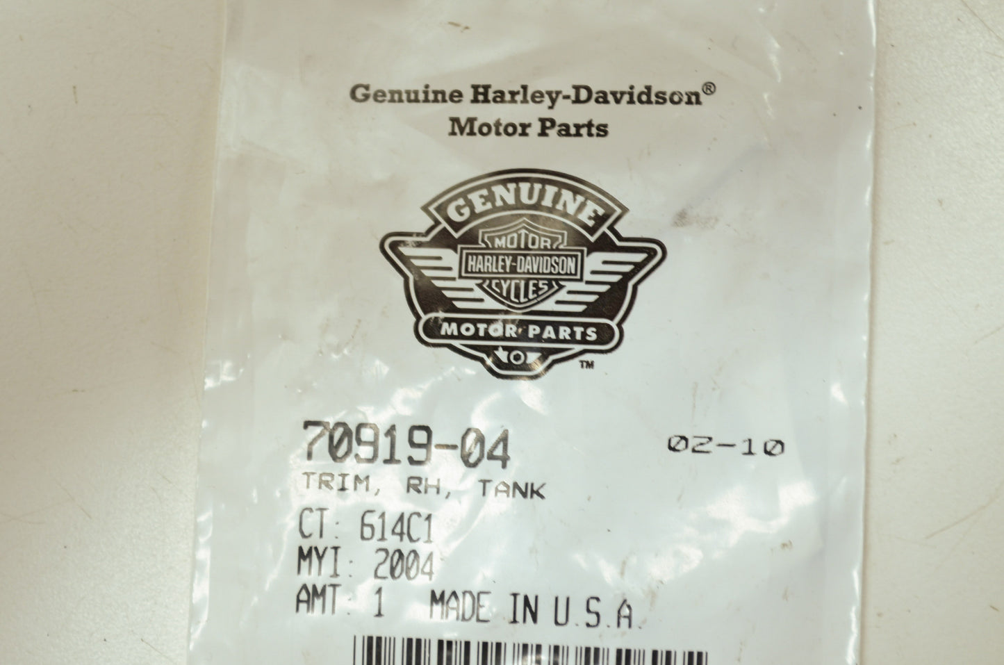 OEM Harley-Davidson 70919-04 Right Tank Trim NOS
