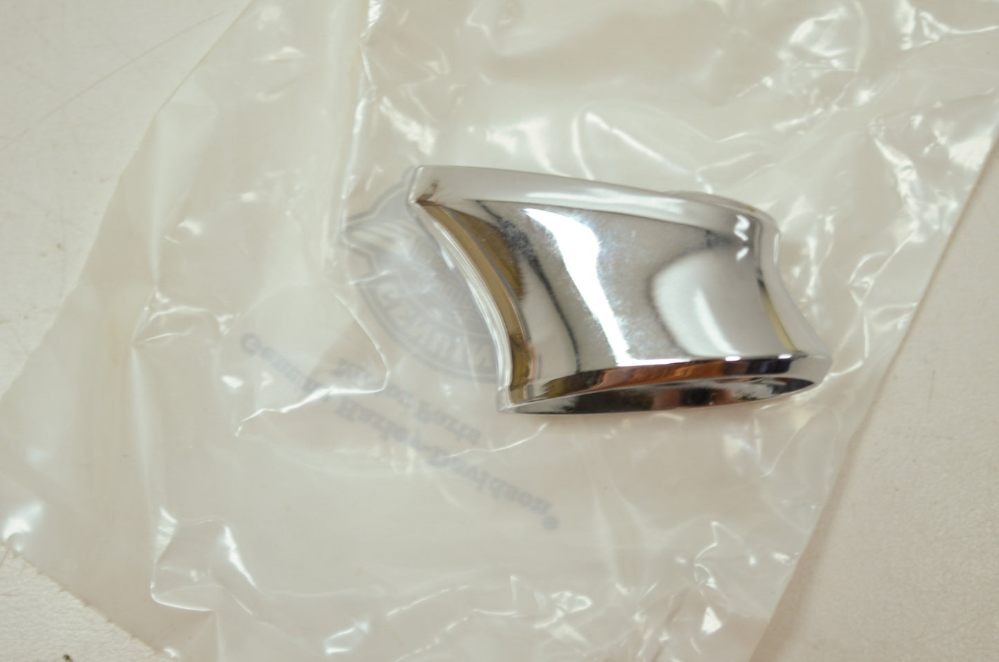 OEM Harley-Davidson 68821-00 Directional Stand-Off NOS