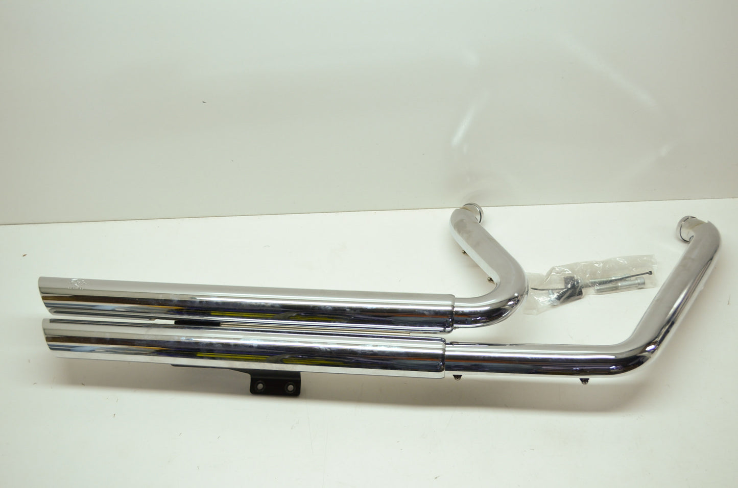 Big Shots Staggered Exhaust System 86-11 Harley Softail
