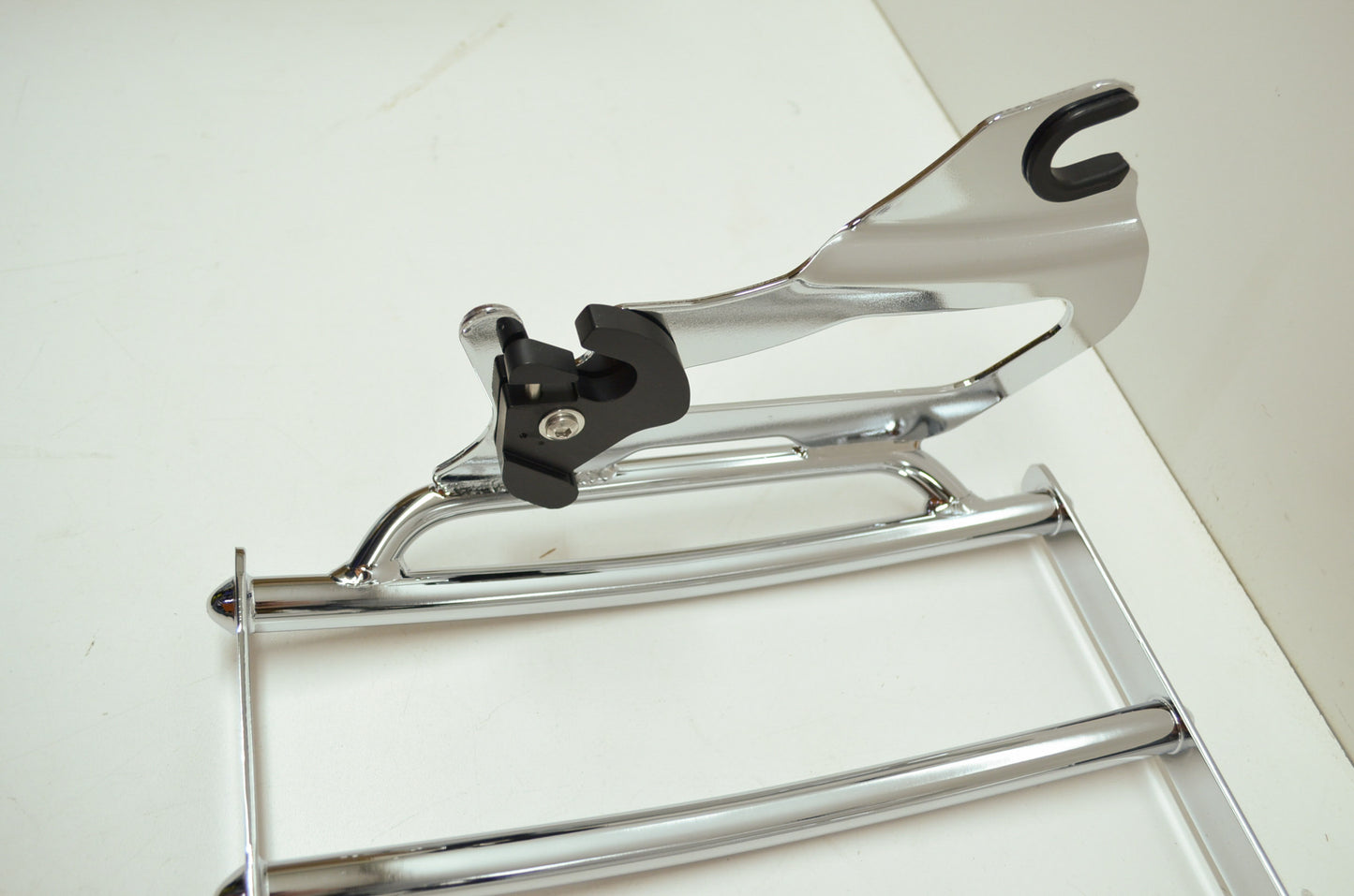Detachable Solo Luggage Rack FLHT FLHX FLTR NOS