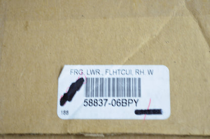 Lower Right Black Pearl Fairing FLHTCUI NOS