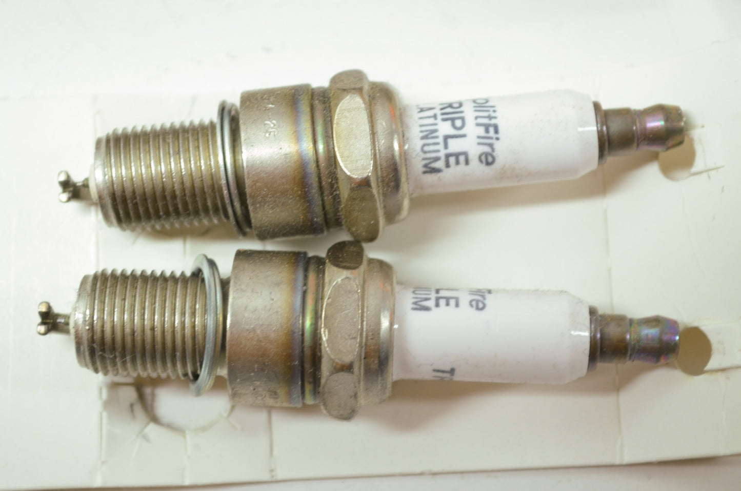 Triple Platinum Spark Plugs 75-81 Shovelhead Qty 2 NOS