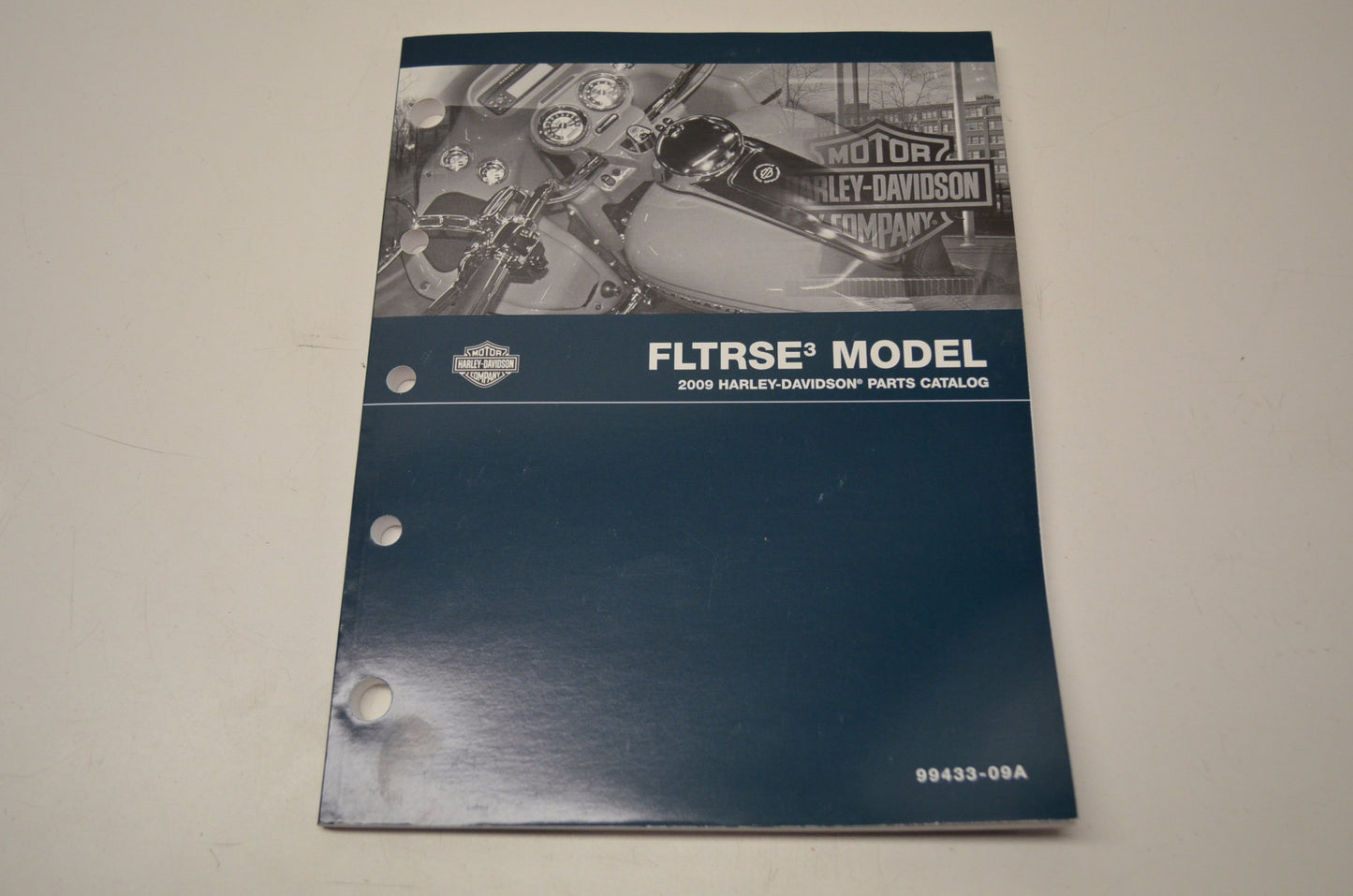 FLTRSE3 Model 2009 Parts Catalog NOS