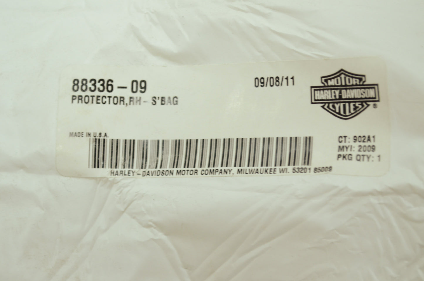 OEM Harley-Davidson 88336-09 Right Saddlebag Protector NOS