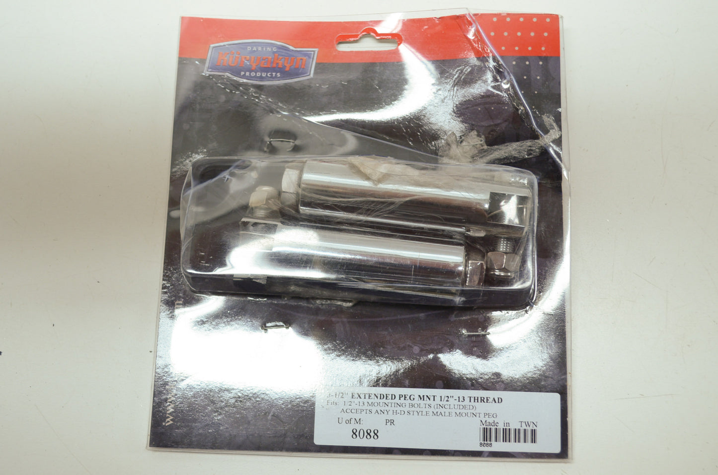 Kuryakyn 8088 3-1/2'' Extended Peg Mount Harley Davidson NOS