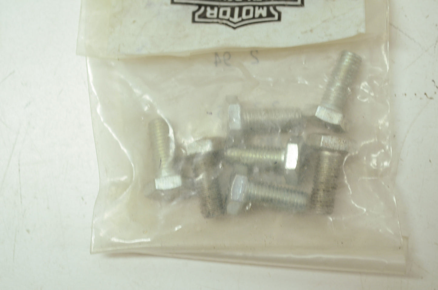 OEM Harley-Davidson 3765 Cap Screw Qty 7 NOS