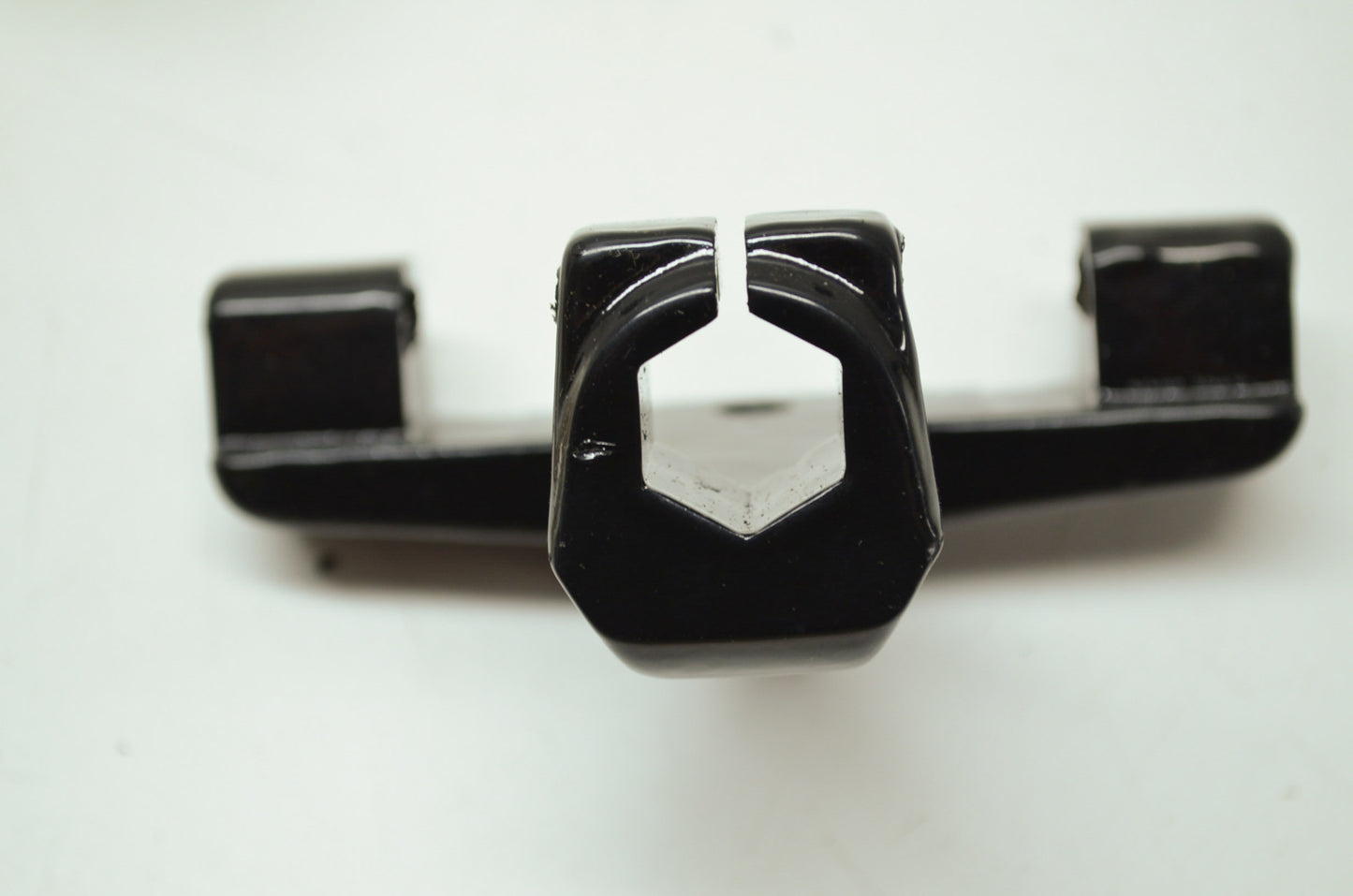 Footboard Support FLHS FLHT FLHTC FLHTCU NOS