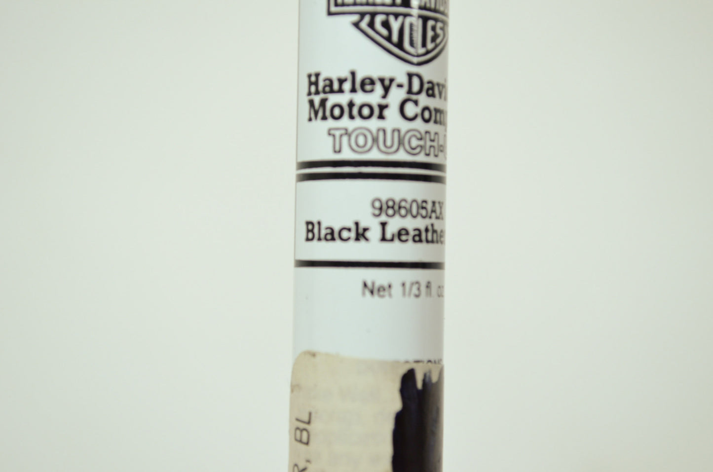 OEM Harley-Davidson 98605AX Black Leather Touch-Up Pen NOS