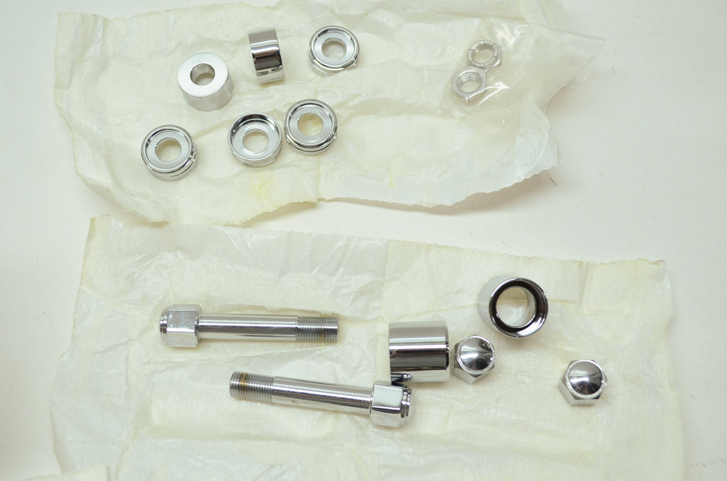Dyna Billet Shock Mounting Kit NOS