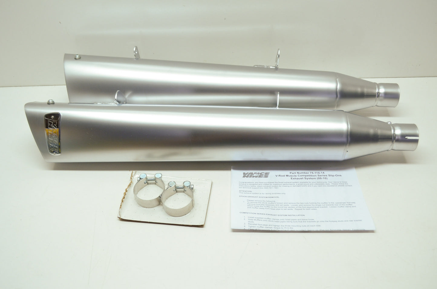 Vance & Hines 75-110-14 Competition Serious Slip On Muffler Harley 09-14 VRSCF NOS