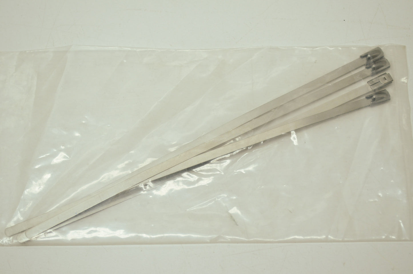 8' Tie Wrap 4 Pack Qty 4 NOS