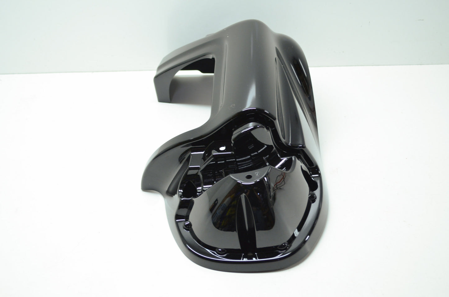 Right Lower Fairing 09-13 Tri Glide Ultra Classic NOS