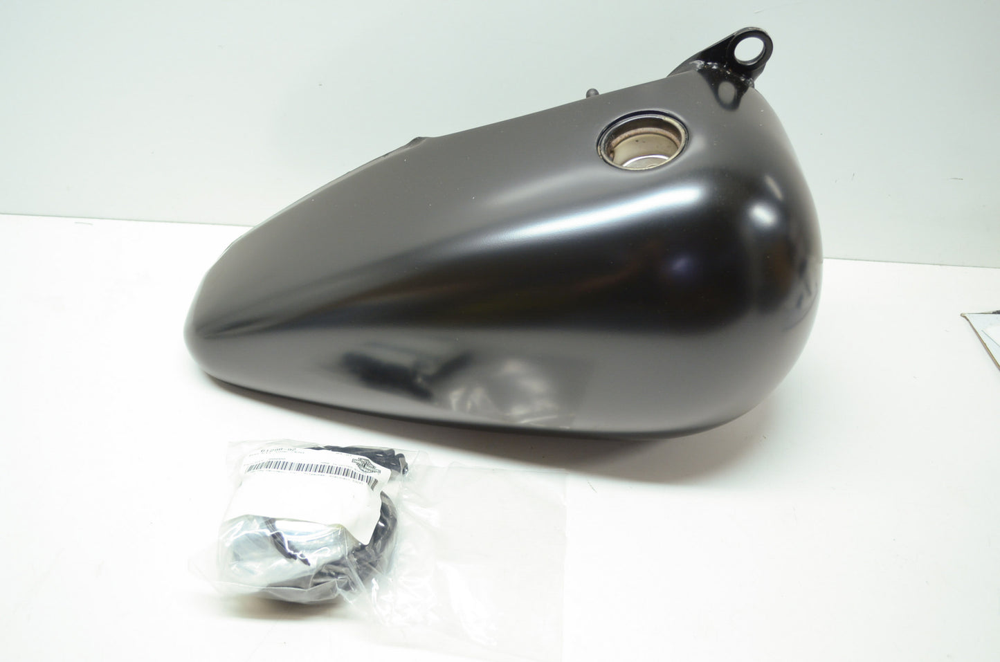 Right Side Primed Fat Bob Fuel Tank NOS