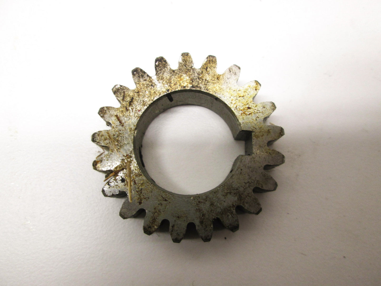 OEM Kawasaki 21146-001 Pinion Distributor NOS