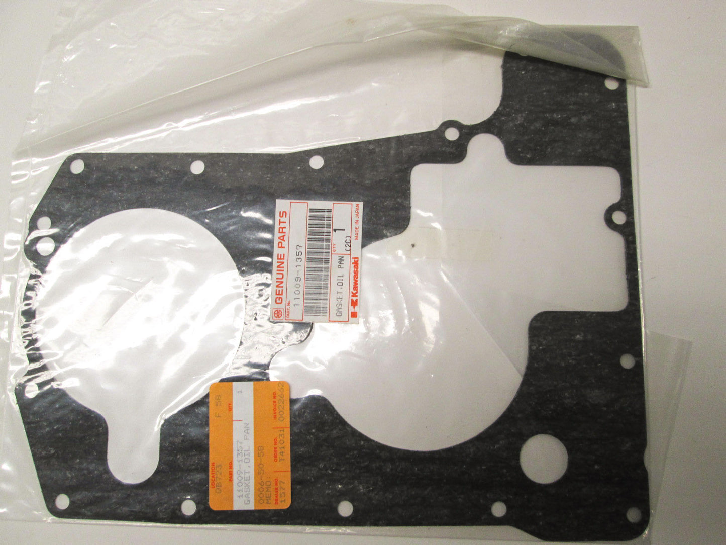 OEM Kawasaki 11009-1357 Oil Pan Gasket NOS