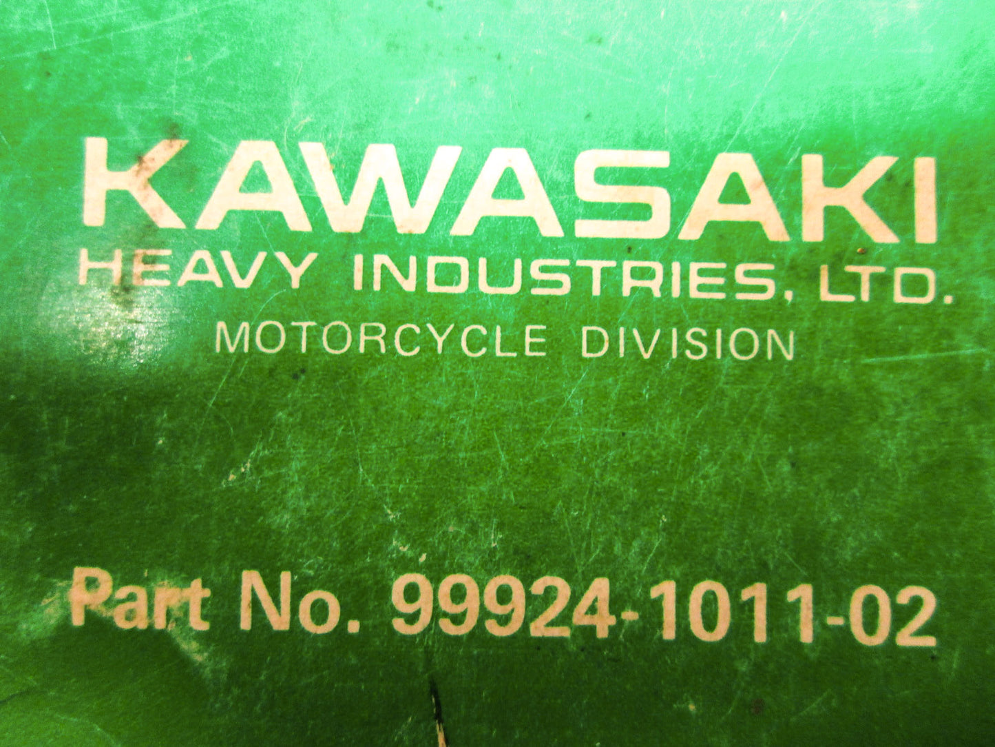 OEM Kawasaki 99924-1011-02 Service Manual KE100