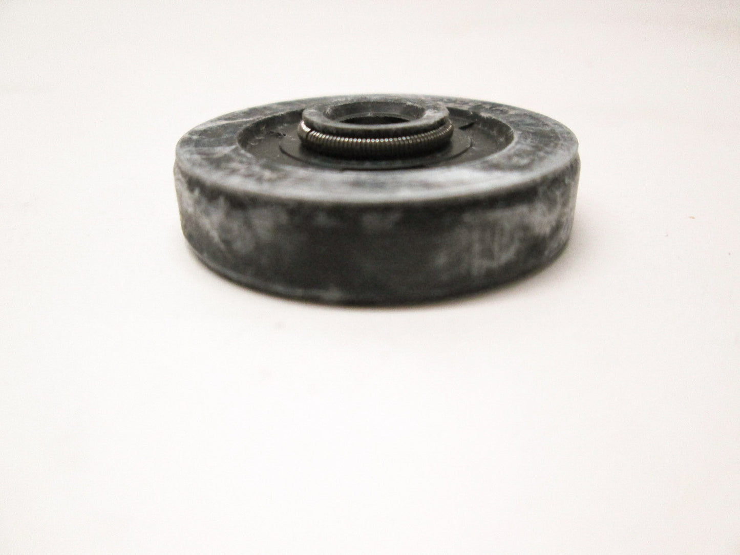 OEM Kawasaki 92050-070 Oil Seal NOS
