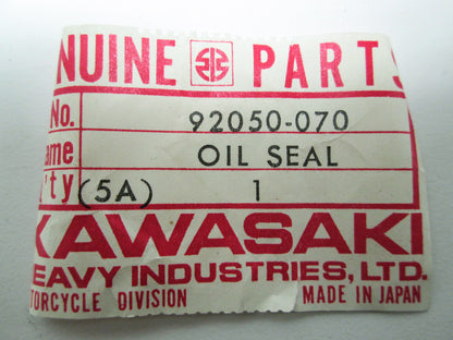 OEM Kawasaki 92050-070 Oil Seal NOS