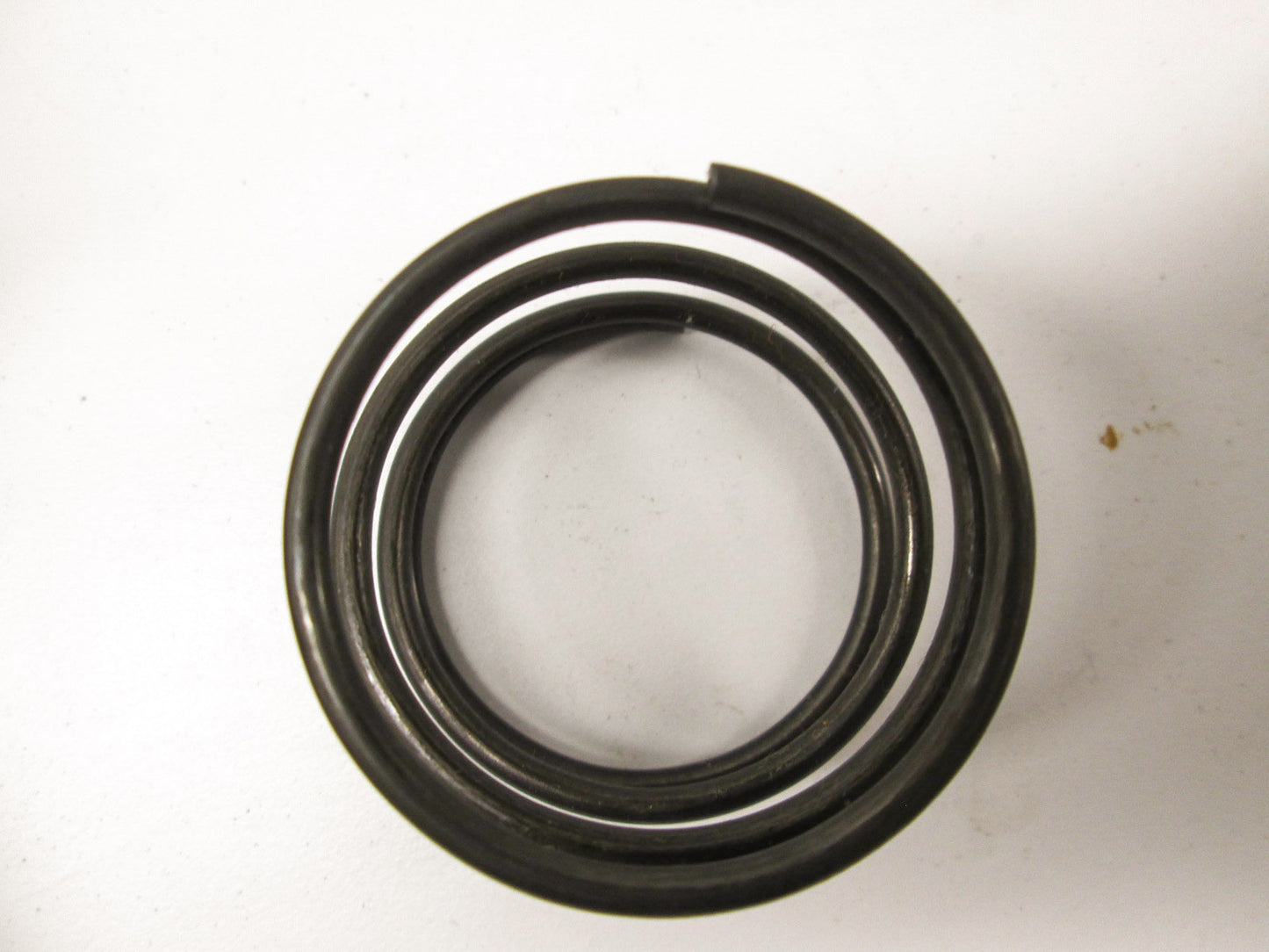 OEM Kawasaki Differential Spring KLT200 KLT250 92081-1568