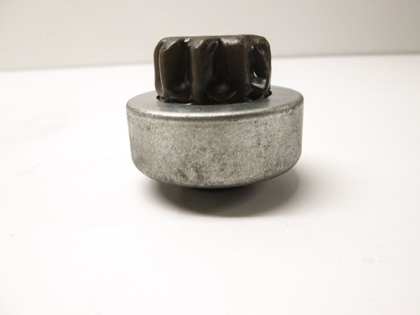 OEM Kawasaki 59051-3005 Starter Pinion Assembly NOS