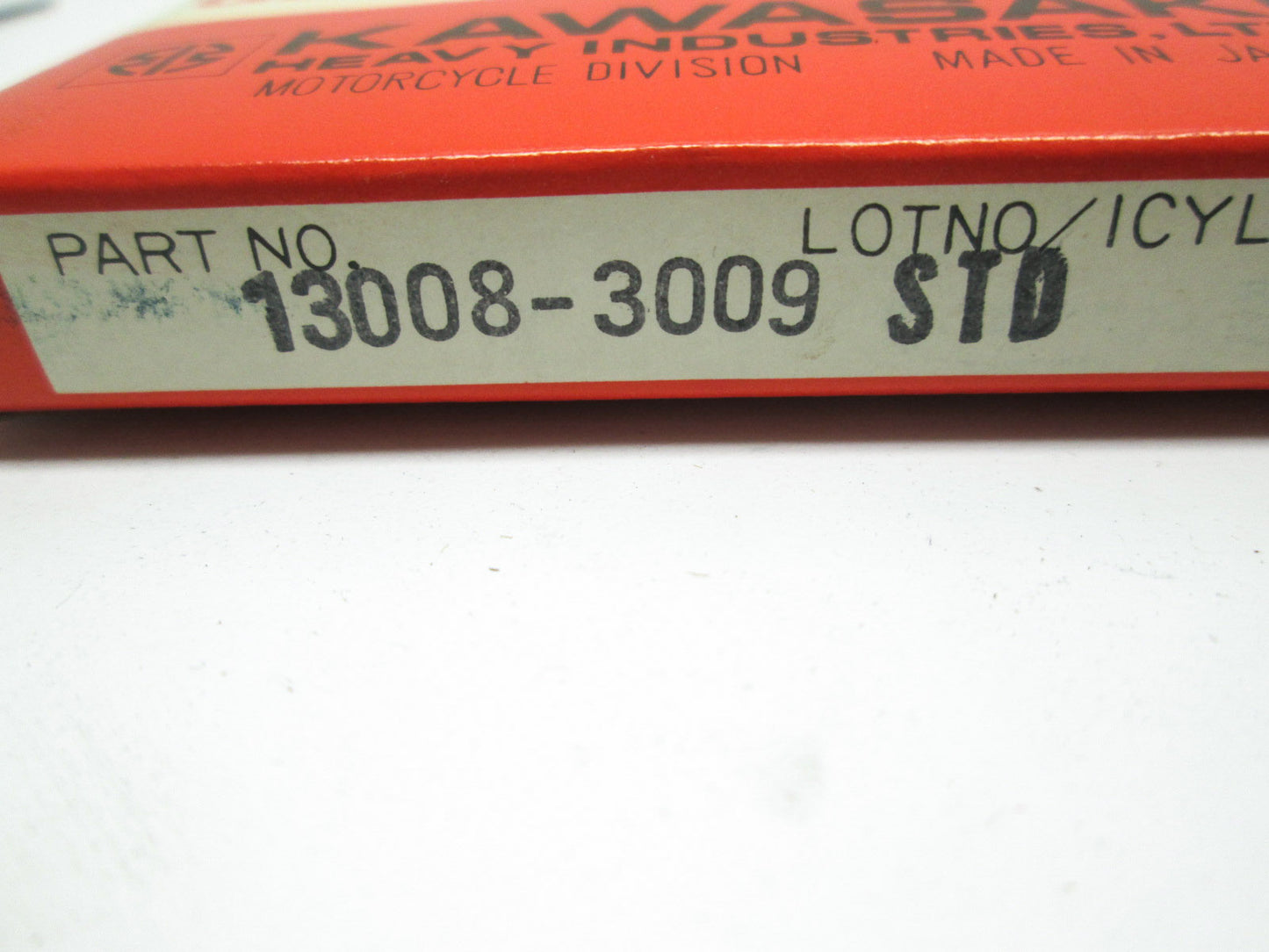 NEW OEM Kawasaki Piston Ring Set 13008-3009 NOS