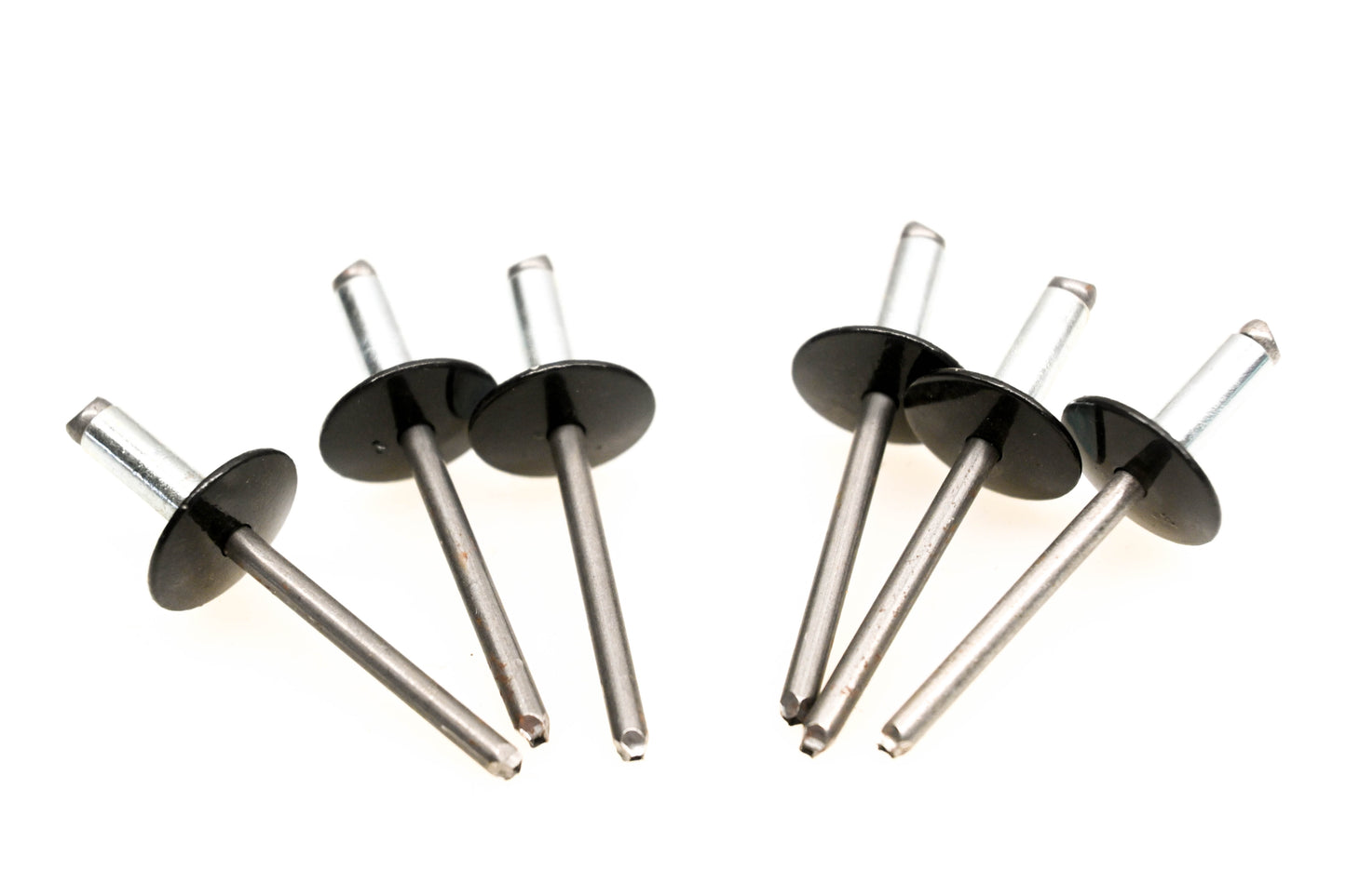 Aftermarket 390409600 Rivets Qty 6 NOS