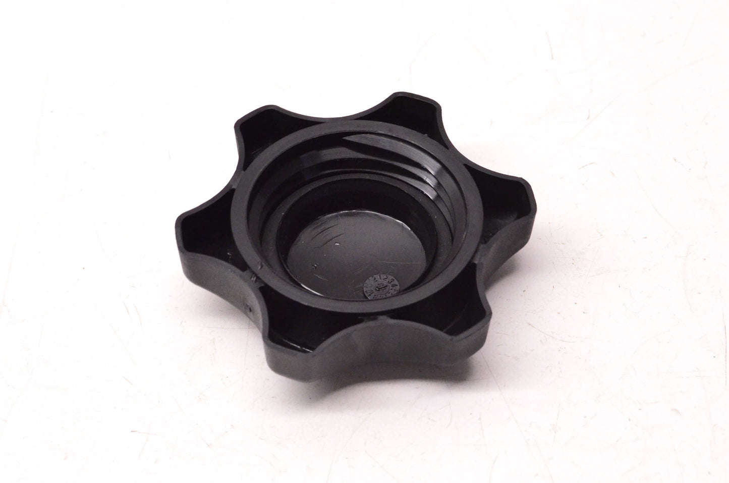 Aftermarket 513033722 Gas Cap NOS