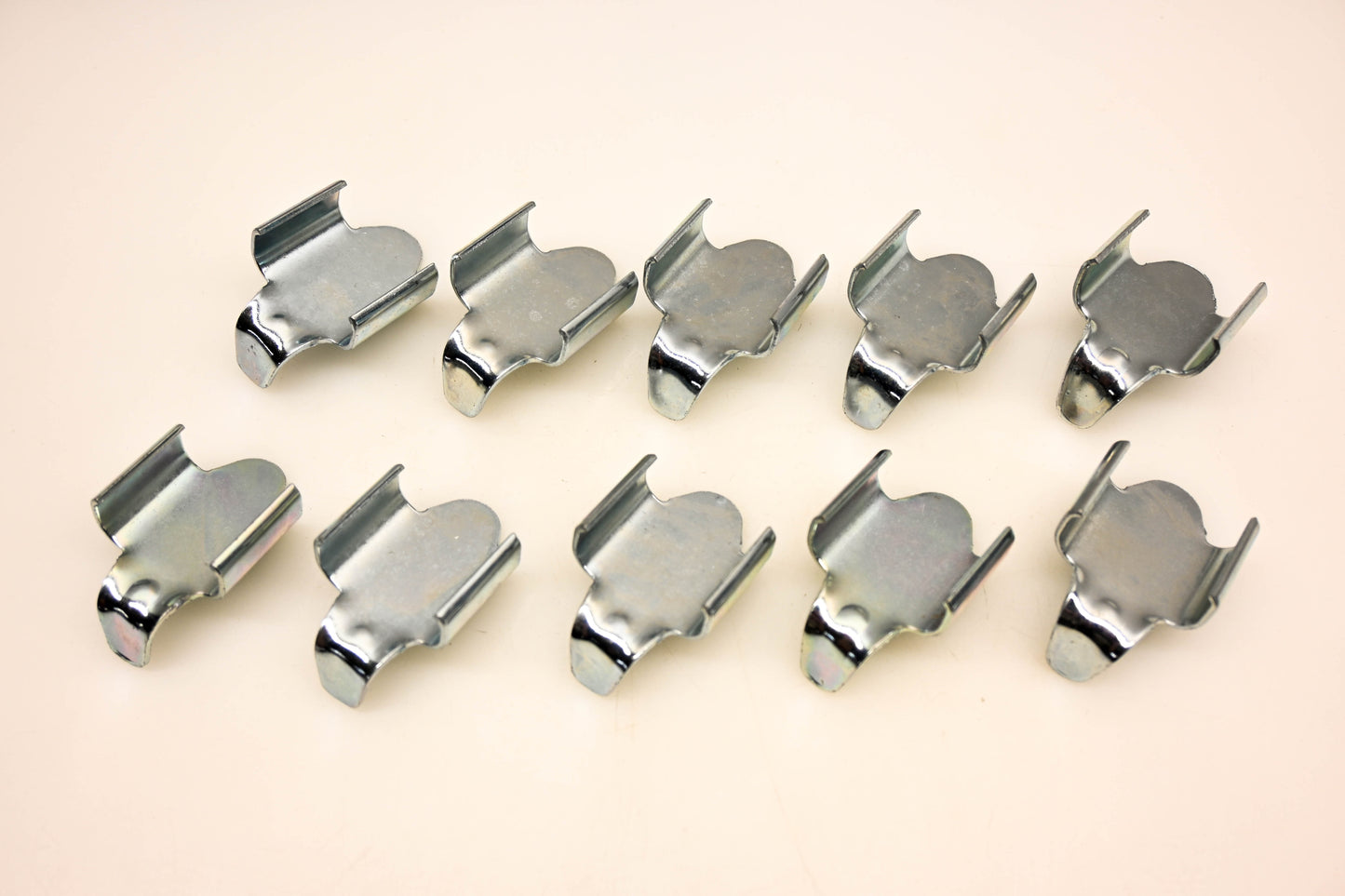 Camoplast 415129528, 012-0106 Track Guide Clips Qty 10 NOS