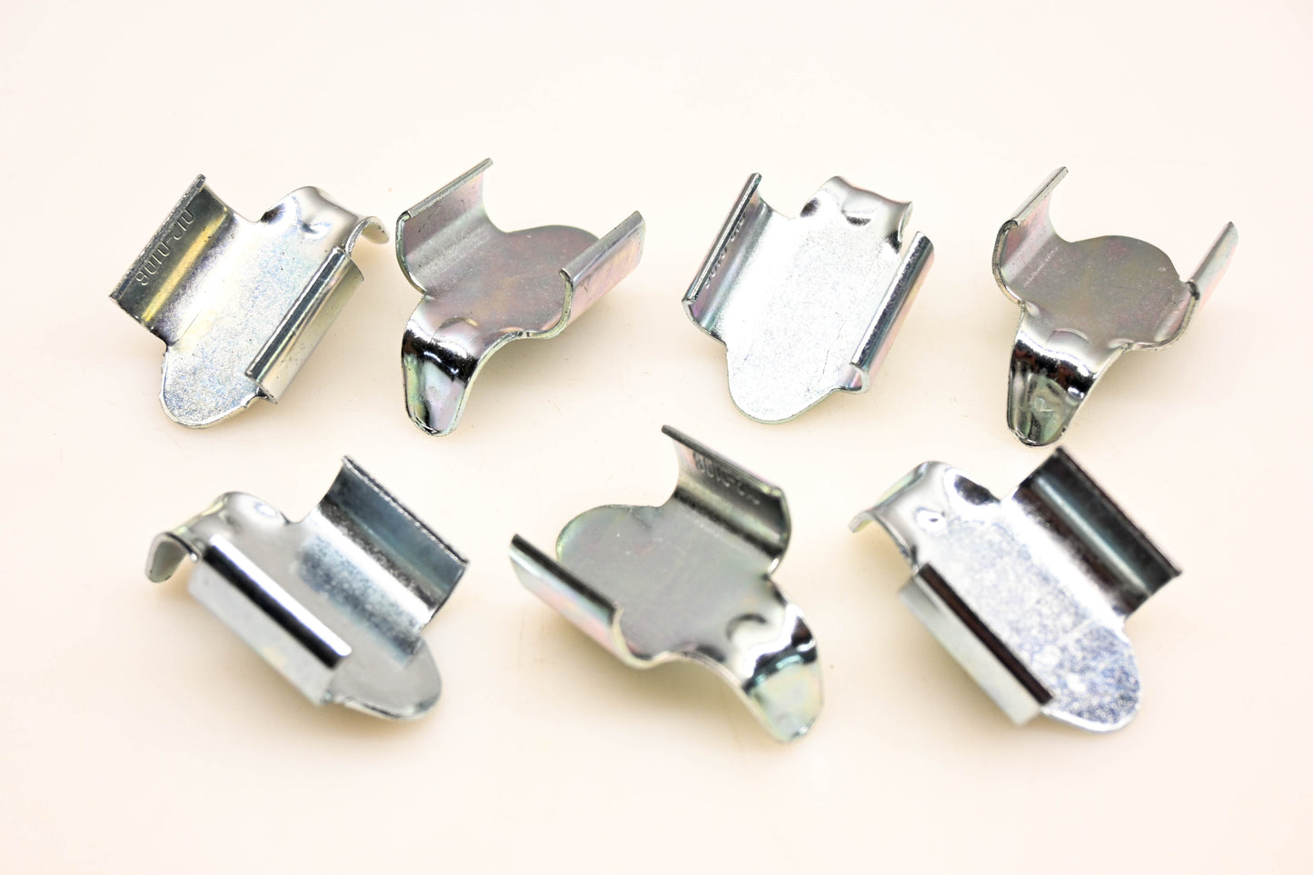Camoplast 415129528, 012-0106 Track Guide Clips Qty 7 NOS