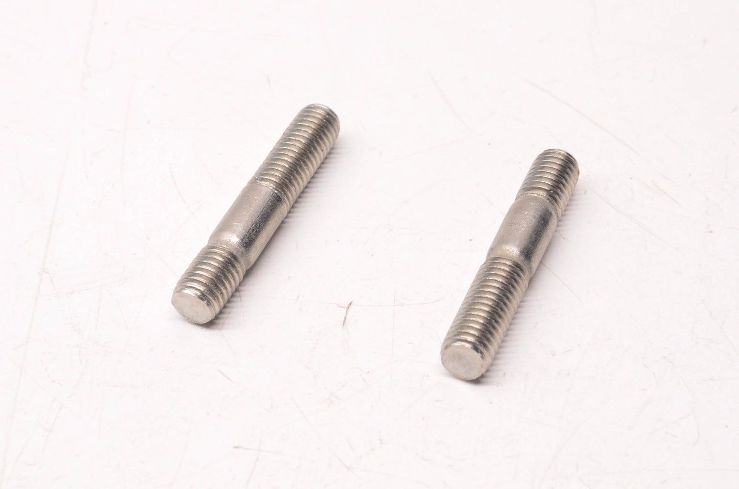 Aftermarket 211300014 Stud Qty 2 NOS