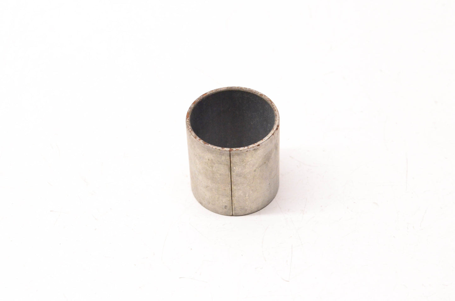 Aftermarket 504118701 Bushing NOS
