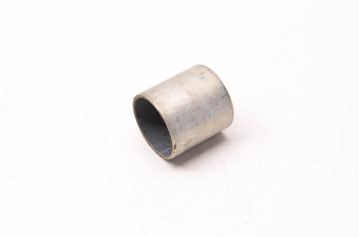 Aftermarket 504118701 Bushing NOS