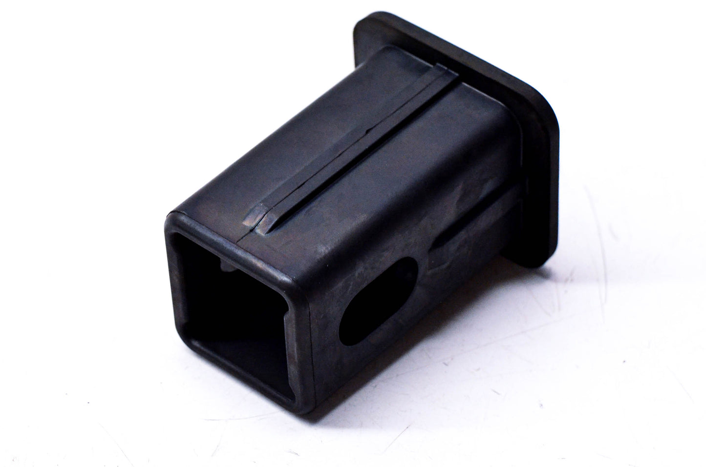 Aftermarket 520001498 Hitch Receiver Cap