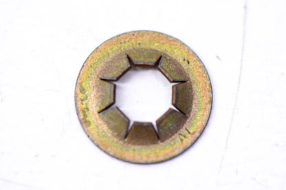 Aftermarket 389804300 Push Nut NOS