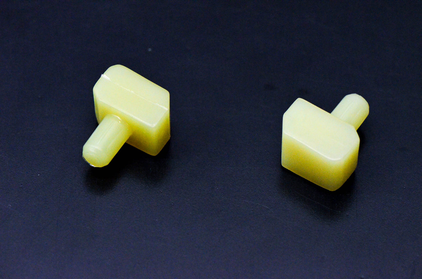 Aftermarket 414680300 Cam Slider Shoes Qty 2 NOS