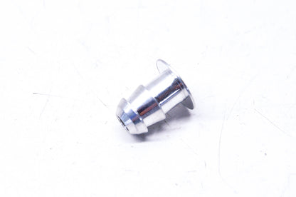 Aftermarket 505071812 Retainer NOS