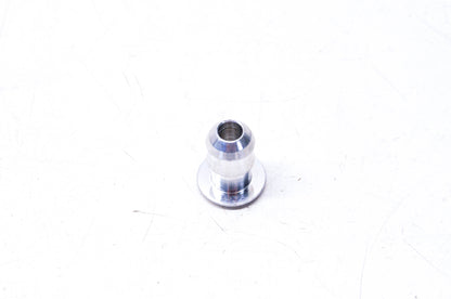 Aftermarket 505071812 Retainer NOS
