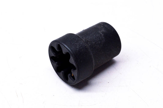 Aftermarket 271000233 Adapter NOS