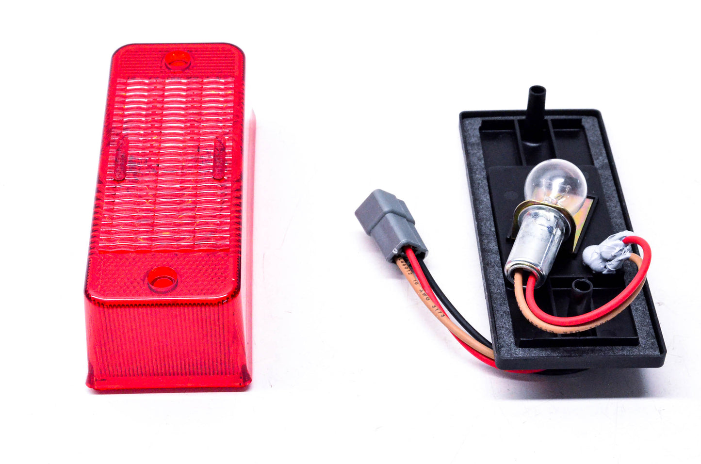 Aftermarket 710000002 Tail Light NOS