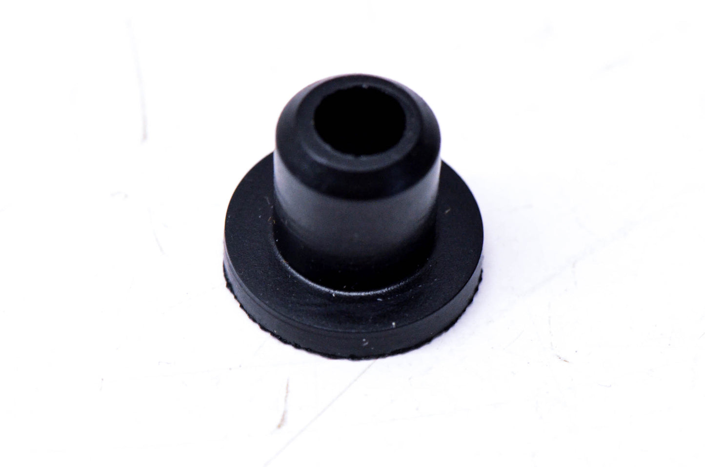 Aftermarket 293720029 Grommet NOS