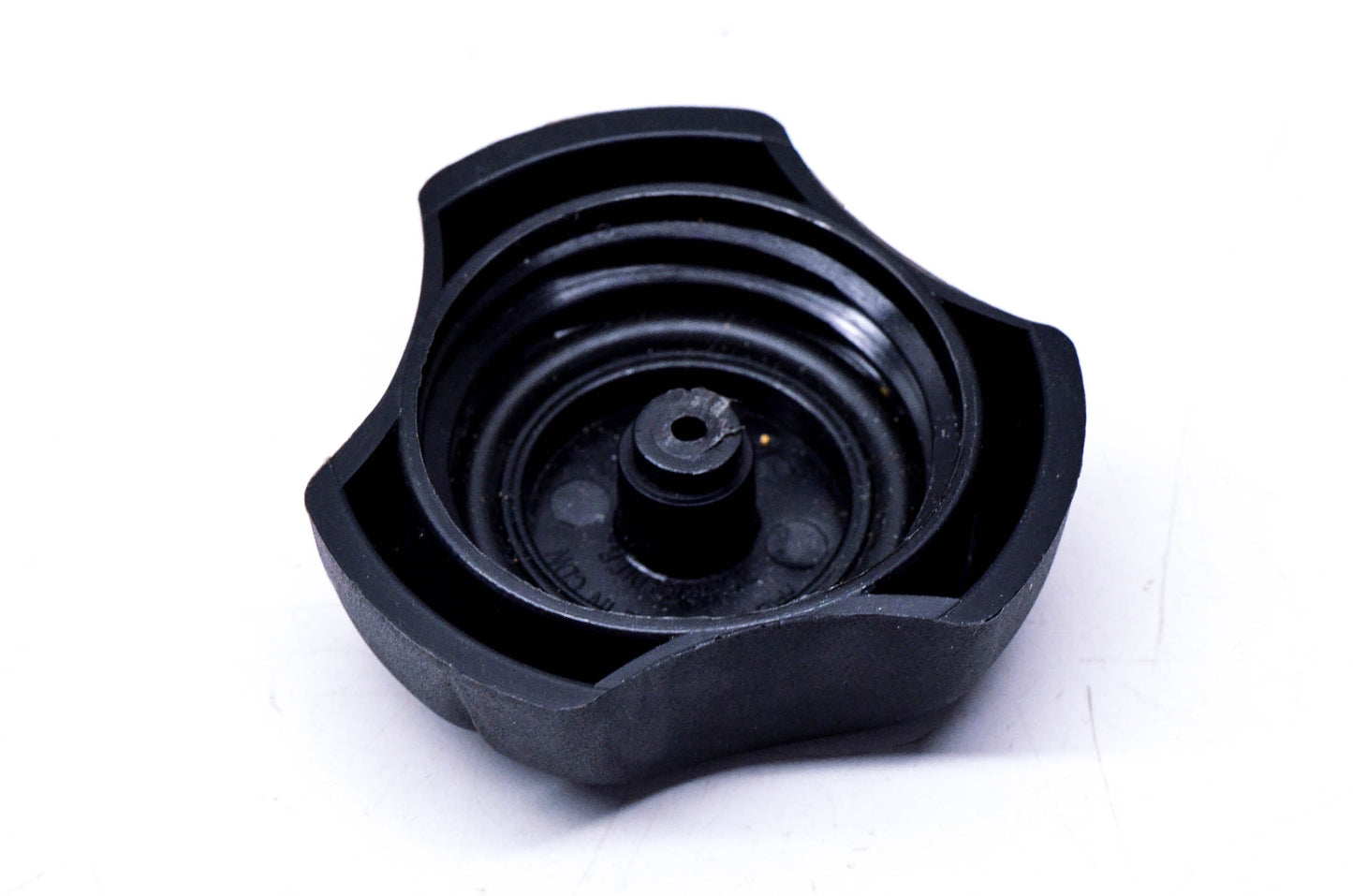 Aftermarket 275000131 Oil Cap NOS