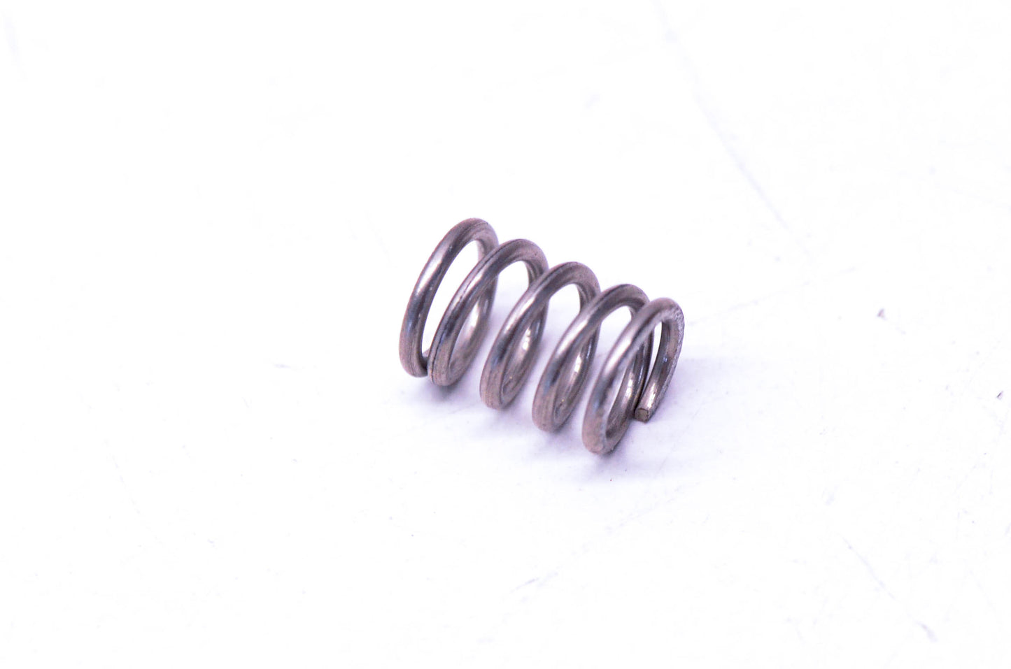 Aftermarket 270500019 Spring NOS