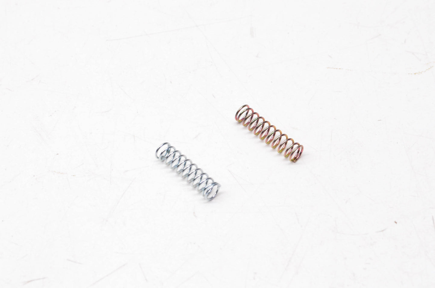 Aftermarket 404127400 Springs Qty 2 NOS