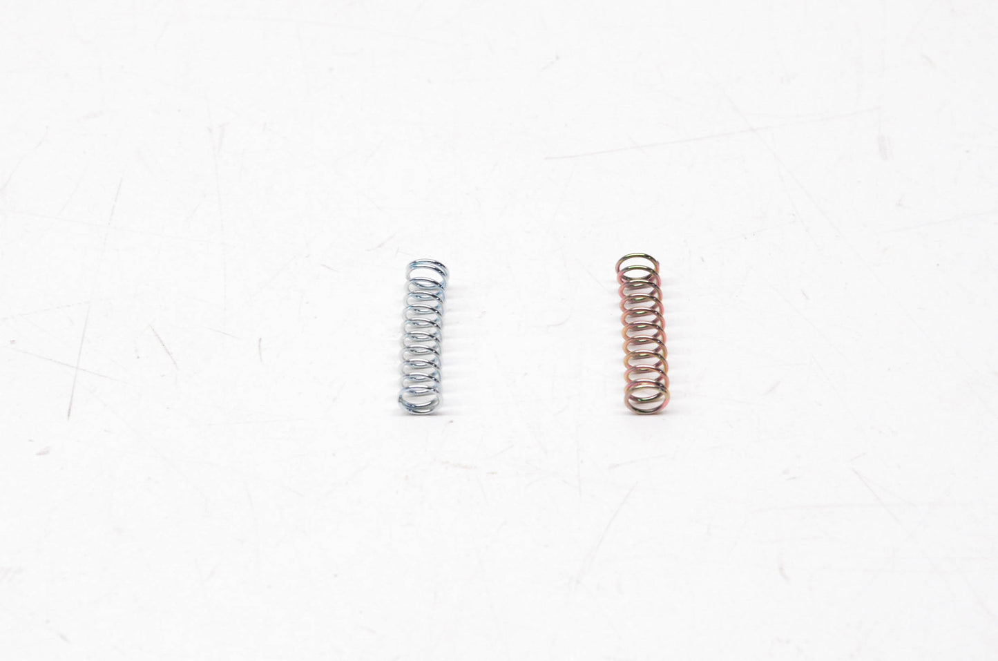 Aftermarket 404127400 Springs Qty 2 NOS