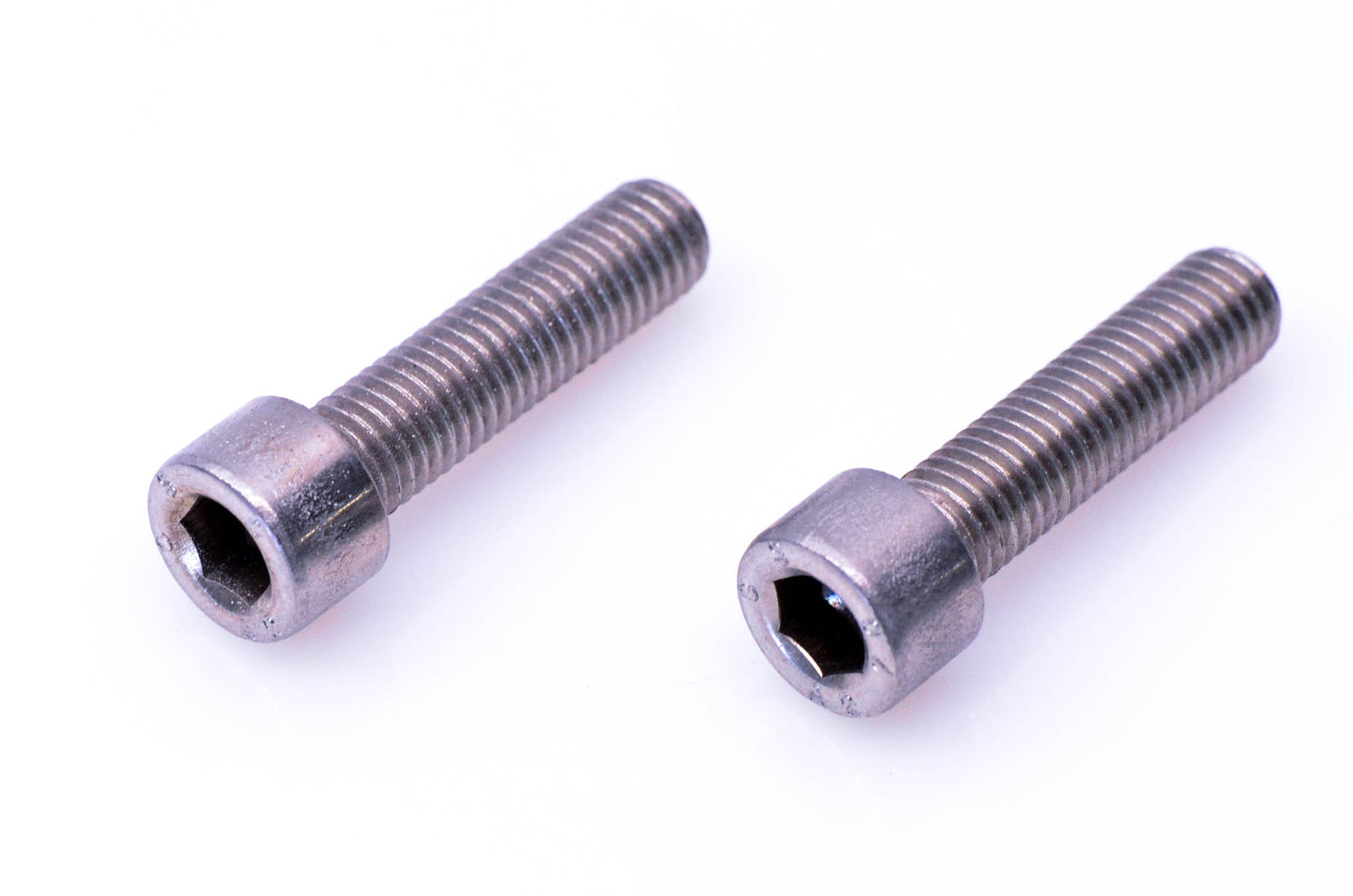 Aftermarket 205004060 Socket Head Screws Qty 2 NOS