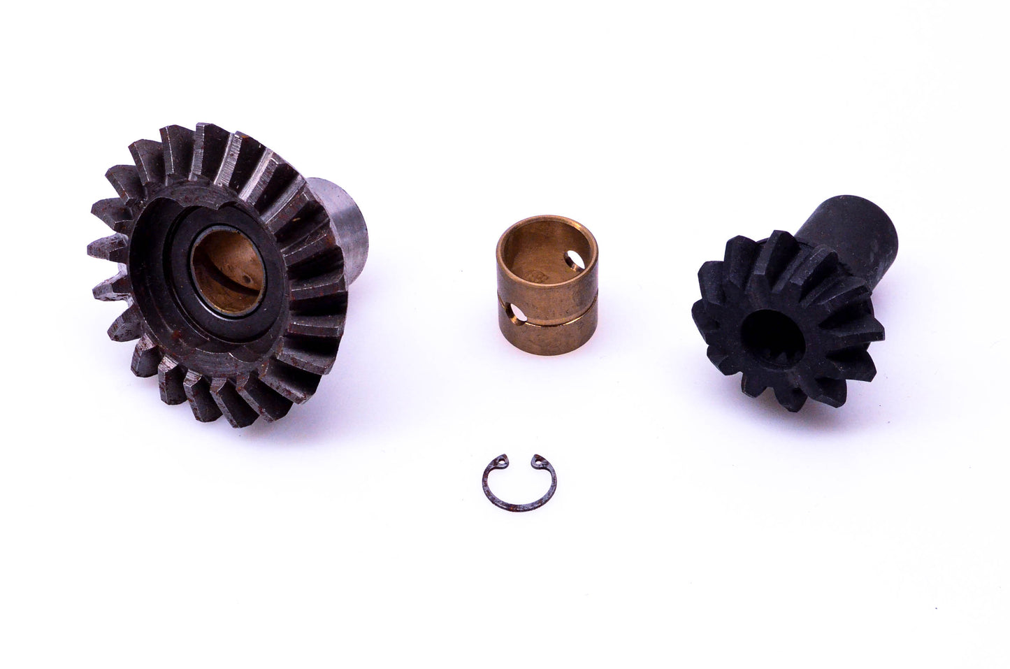 Aftermarket 377877 Gear Kit NOS