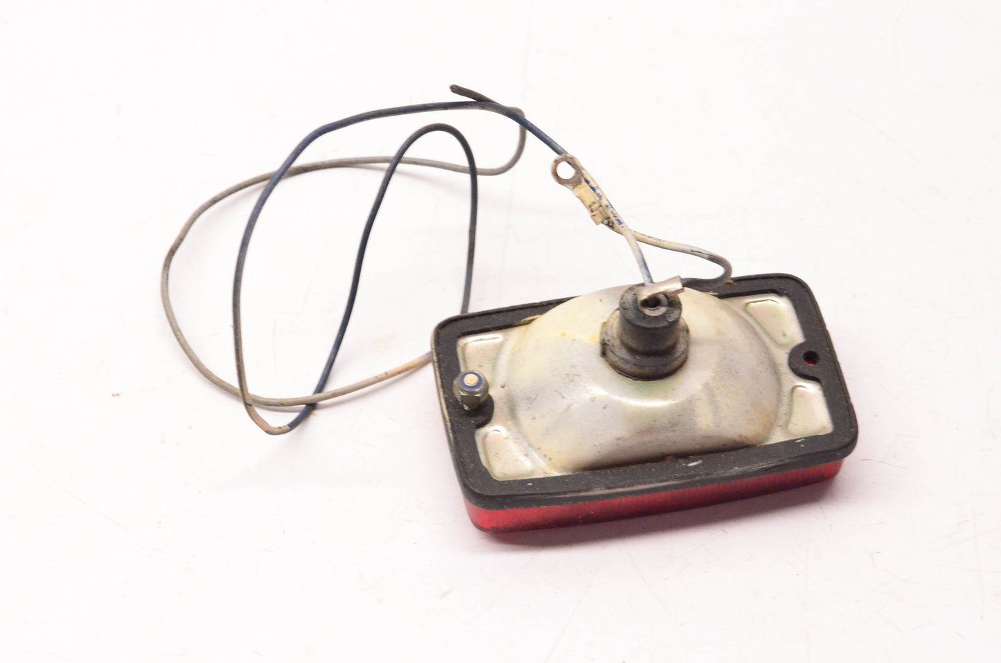 OEM Yamaha 806-84710-01-00 Taillight Assembly