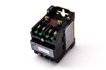 Allen-Bradley 700-R400A1 Electronically Held Relay NOS